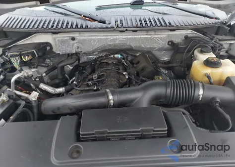 2015 Lincoln Navigator z USA, uszkodzony, nr VIN 5LMJJ2JT8FEJ01488